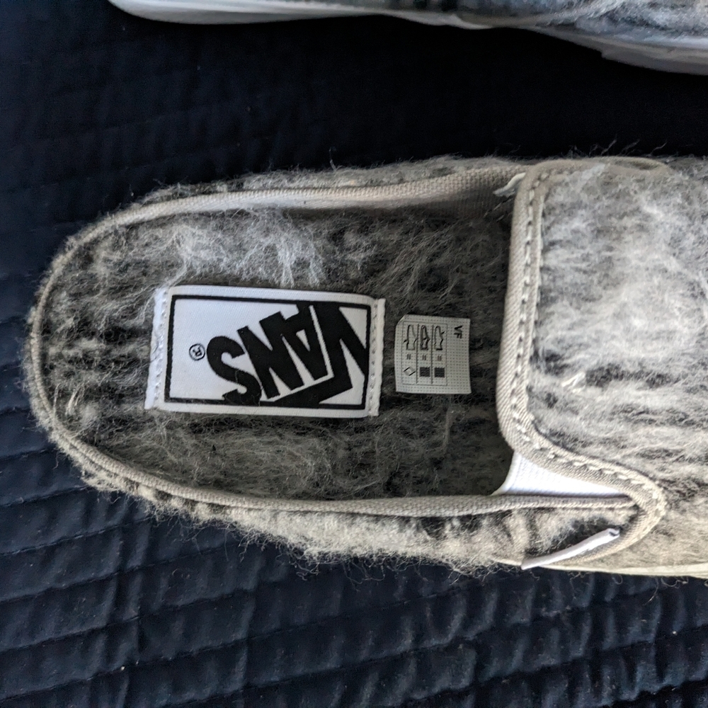 Vans Classic Women 7.5 slip on Mule Soft Plaid Gray Hairy 112024 - Picture 2 of 7